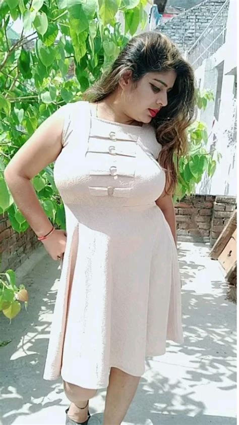 big boobs teen|2,000+ Free Breast & Woman Images .